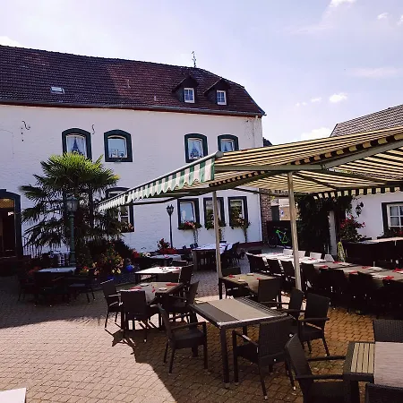 Restaurant Jägerhof Hotel 3*